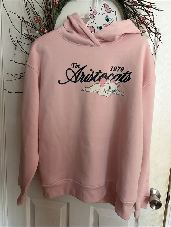 Disney Tops - Disney The Aristocats Marie Pink Graphic Hoodie Sweatshirt